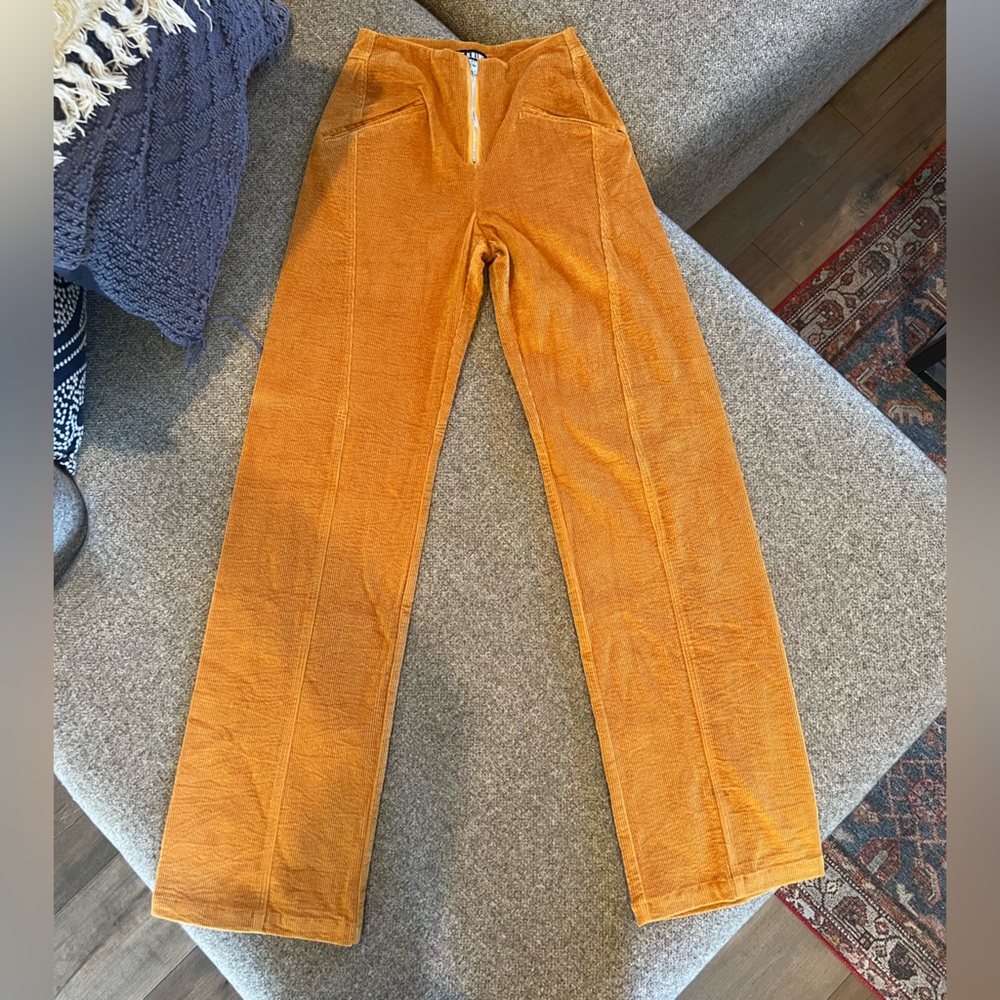 The Kript XS corduroy pant